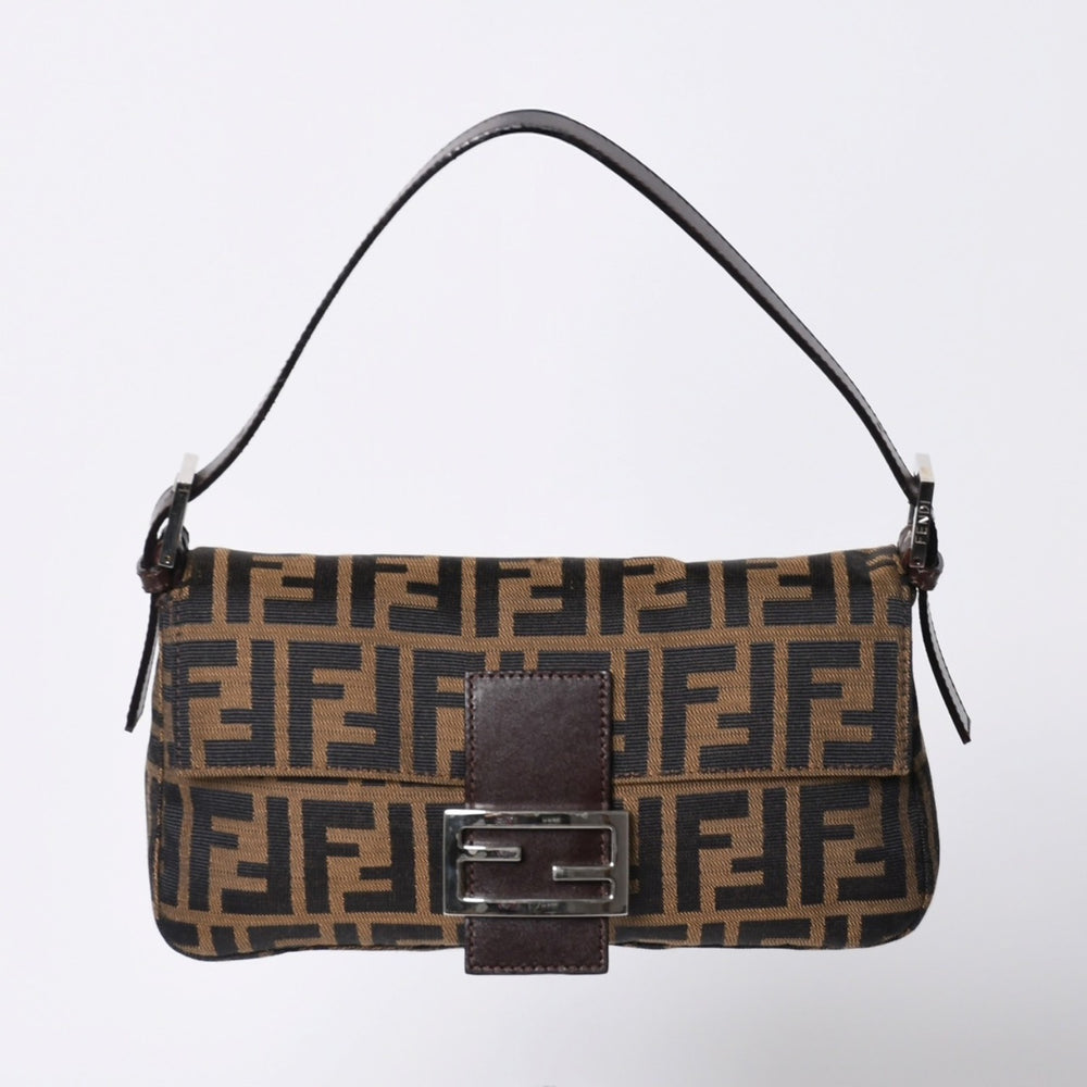 極美品 FENDI フェンディ マンマバケット ワンショルダーバッグ 26424 キャンバス レザー ブラウン ズッカ柄 シルバー金具 中古 4a000497