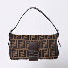 極美品 FENDI フェンディ マンマバケット ワンショルダーバッグ 26424 キャンバス レザー ブラウン ズッカ柄 シルバー金具 中古 4a000497