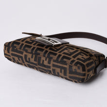 画像をギャラリービューアに読み込む, 極美品 FENDI フェンディ マンマバケット ワンショルダーバッグ 26424 キャンバス レザー ブラウン ズッカ柄 シルバー金具 中古 4a000497