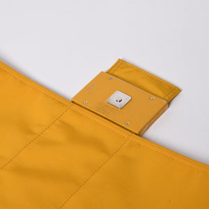 FENDI フェンディ Nylon ナイロン Shoulder Bag ショルダーバッグ 7VA536 Yellow イエロー 美品 中古 4a000509