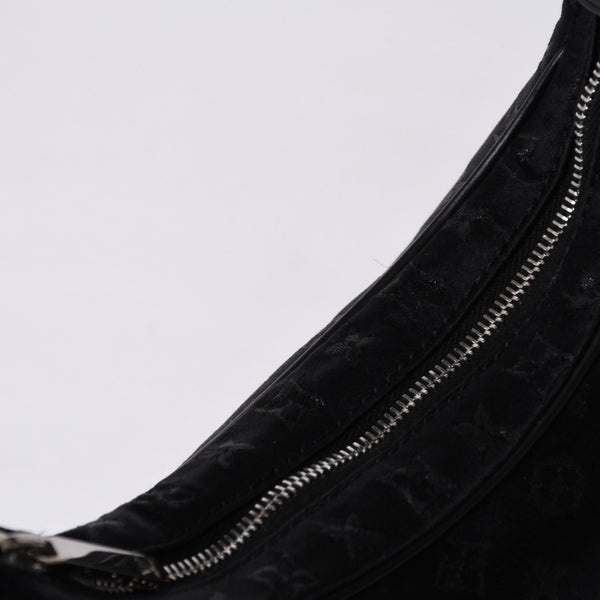 極美品 LOUIS VUITTON ルイヴィトン リトル ブローニュ ワンショルダーバッグ M92142 モノグラム サテン ブラック シルバー金具 中古 4a000762