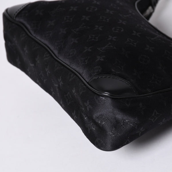 極美品 LOUIS VUITTON ルイヴィトン リトル ブローニュ ワンショルダーバッグ M92142 モノグラム サテン ブラック シルバー金具 中古 4a000762