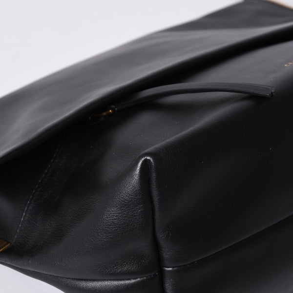CELINE セリーヌ Clasp Shoulder クラスプライン ショルダーバッグ レザー Black ブラック 美品 中古 4a000808