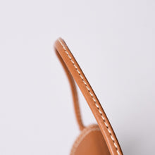 Load image into Gallery viewer, CELINE セリーヌ ワンショルダーバッグ ハンドバッグ CE00/34 レザー ブラウン ゴールド金具 美品 中古 4a000470