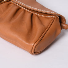 Load image into Gallery viewer, CELINE セリーヌ ワンショルダーバッグ ハンドバッグ CE00/34 レザー ブラウン ゴールド金具 美品 中古 4a000470
