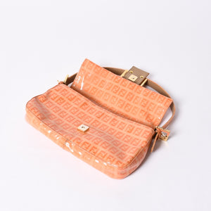 FENDI フェンディ マンマバケット ワンショルダーバッグ ズッカ オレンジ エナメル 美品 中古 4a000521