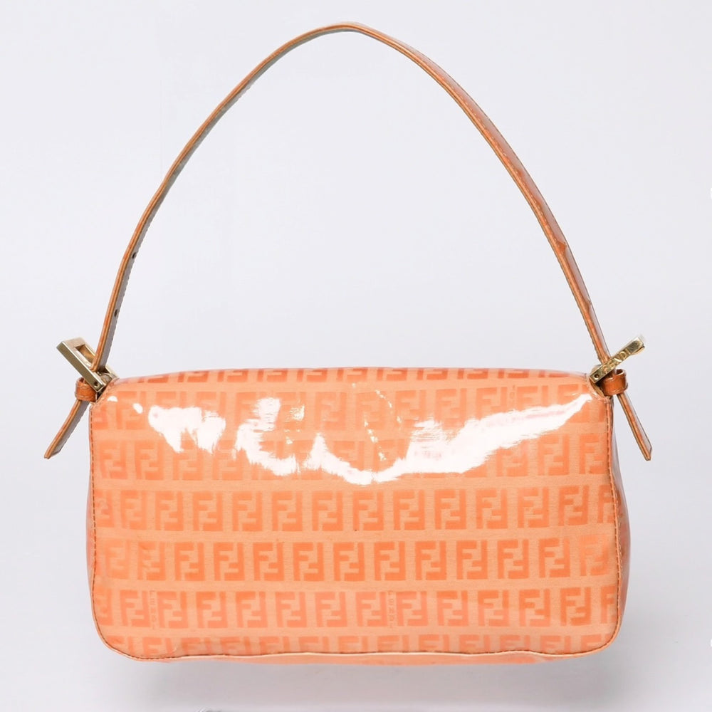 FENDI フェンディ マンマバケット ワンショルダーバッグ ズッカ オレンジ エナメル 美品 中古 4a000521