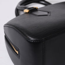Load image into Gallery viewer, 極美品 LOUIS VUITTON ルイヴィトン エピ ジャスミン ハンドバッグ M52089 ブラック ゴールド金具 中古 4a000751