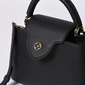 Like new LOUIS VUITTON Capucines BB M94755 2WAY handbag Taurillon leather black used 4a000525