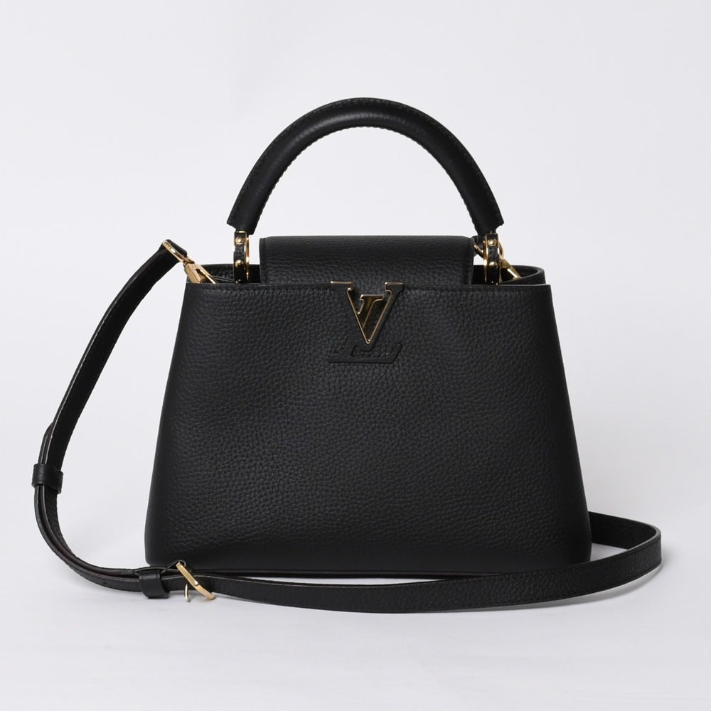 Like new LOUIS VUITTON Capucines BB M94755 2WAY handbag Taurillon leather black used 4a000525