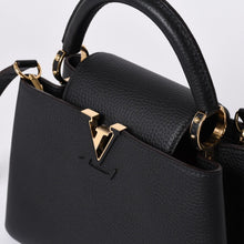 画像をギャラリービューアに読み込む, 新品同様 LOUIS VUITTON ルイヴィトン カプシーヌBB M94755 2WAY ハンドバッグ トリヨンレザー ブラック 中古 4a000525