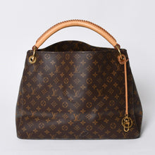 画像をギャラリービューアに読み込む, 極美品 LOUIS VUITTON ルイヴィトン アーツィーMM ショルダーバッグ M40249 モノグラム PVC レザー ゴールド金具 中古 4a000365