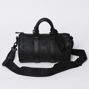 Very good condition LOUIS VUITTON Keepall Bandouliere 25 Shoulder bag Handbag Monogram Taurillon M20900 Used 4b006644