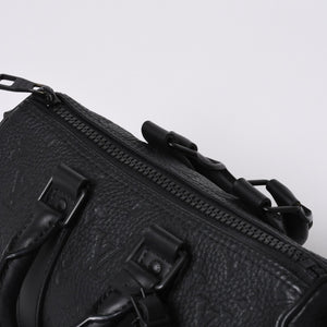 Very good condition LOUIS VUITTON Keepall Bandouliere 25 Shoulder bag Handbag Monogram Taurillon M20900 Used 4b006644