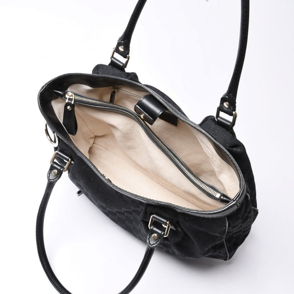 Very good condition GUCCI Gucci handbag 2968335 520981 GG canvas leather black gold hardware used 4a000218