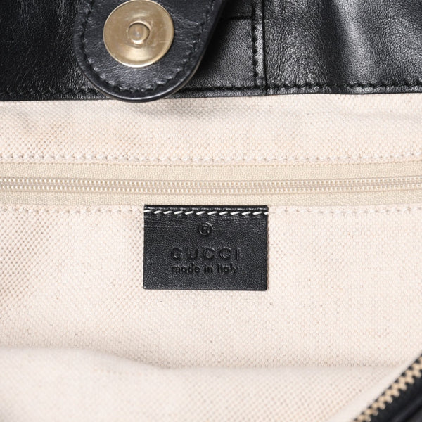Very good condition GUCCI Gucci handbag 2968335 520981 GG canvas leather black gold hardware used 4a000218