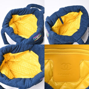 Very good condition CHANEL Pharrell Williams Coco Cocoon tote bag large size 27 series blue pile used 4a000576
