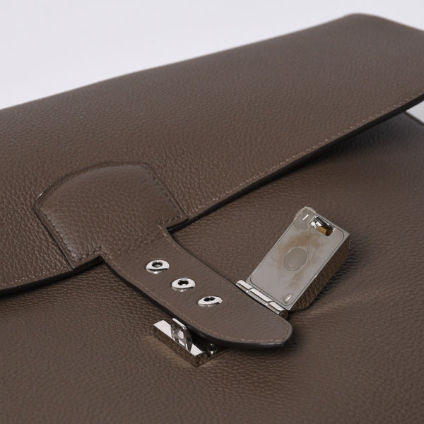 Like new HERMES Handbag Sac Adepeche 41 Taupe Leather Togo Silver Hardware T Stamp Used 4a000578