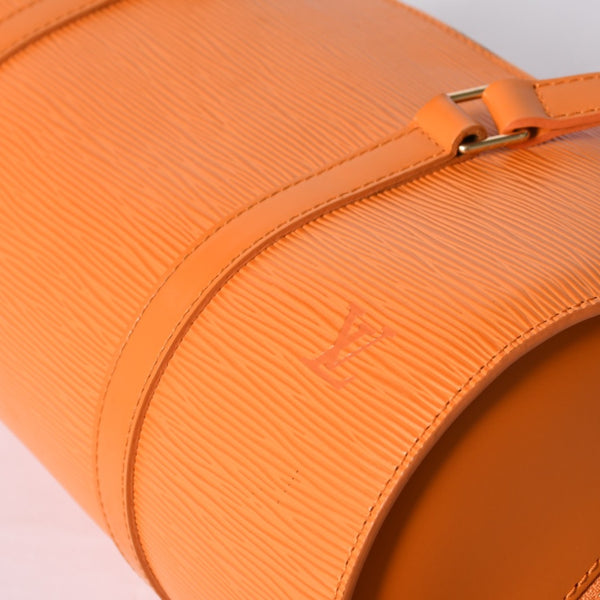 新品未使用 LOUIS VUITTON ルイヴィトン スフロ ハンドバッグ M5222H エピ レザー オレンジ ゴールド金具 中古 4a000413