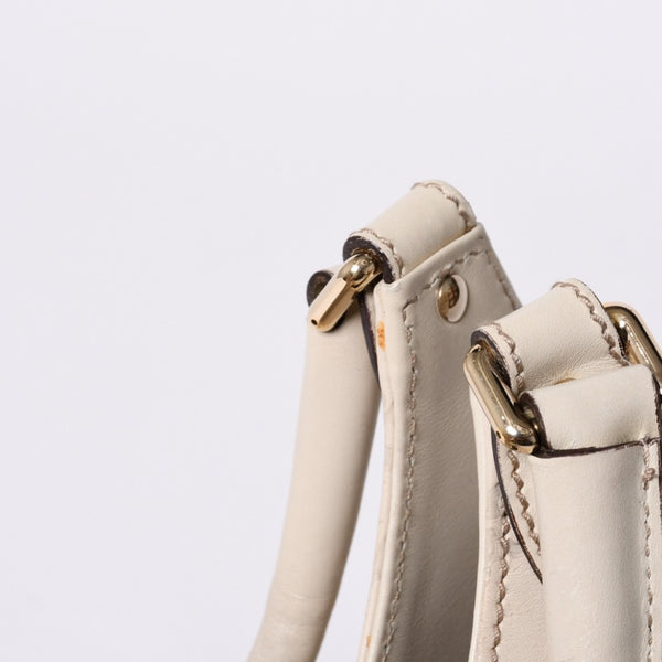 GUUCI Gucci One Shoulder Bag 145819 White Color Guccisima GG Logo Leather Good Condition Used 4a000414