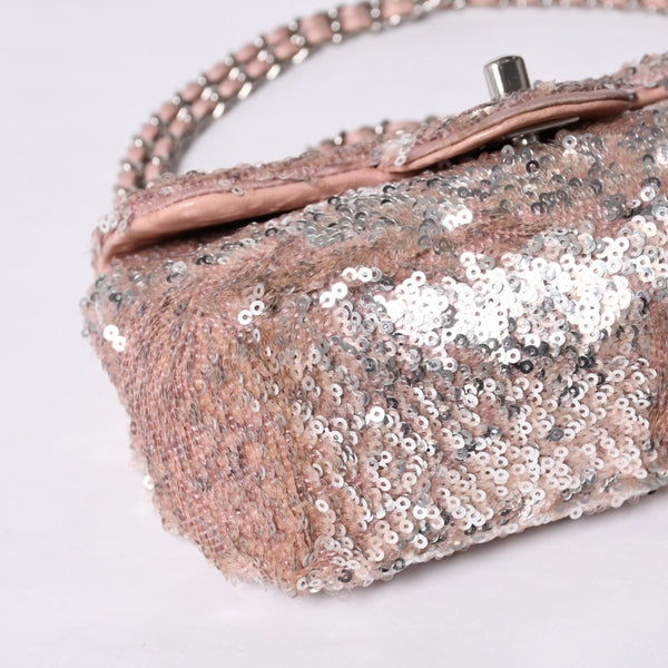 Very Good Condition CHANEL Mini Matelasse 16 S Flap W Chain Shoulder Bag No. 21 Coco Mark Sequin Pink Used 4a000389