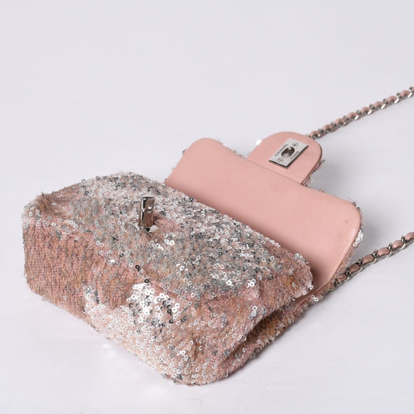 Very Good Condition CHANEL Mini Matelasse 16 S Flap W Chain Shoulder Bag No. 21 Coco Mark Sequin Pink Used 4a000389