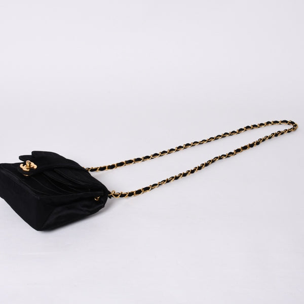 CHANEL シャネル マドモアゼル ミニチェーンショルダーバッグ 2番台 ココマーク サテン ブラック ゴールド金具 美品 中古 4a000510