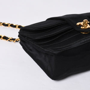 CHANEL シャネル マドモアゼル ミニチェーンショルダーバッグ 2番台 ココマーク サテン ブラック ゴールド金具 美品 中古 4a000510
