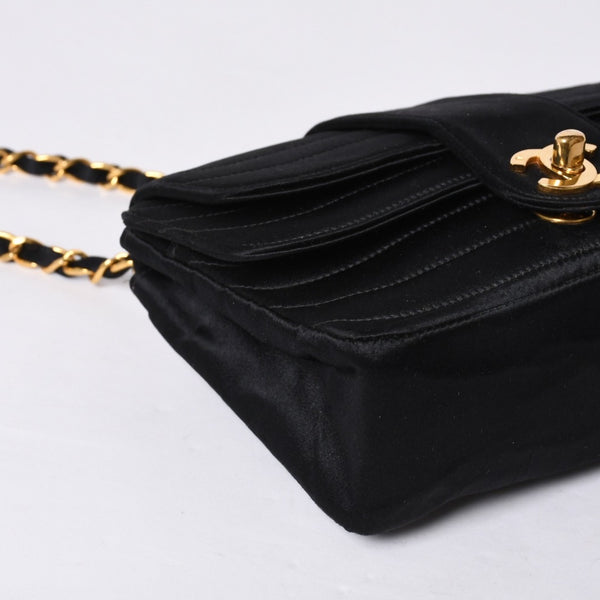 CHANEL シャネル マドモアゼル ミニチェーンショルダーバッグ 2番台 ココマーク サテン ブラック ゴールド金具 美品 中古 4a000510