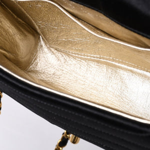 CHANEL シャネル マドモアゼル ミニチェーンショルダーバッグ 2番台 ココマーク サテン ブラック ゴールド金具 美品 中古 4a000510