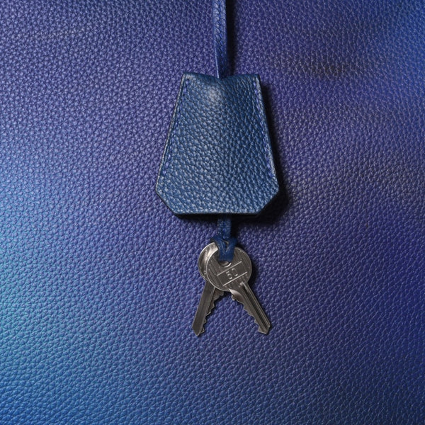 極美品 HERMES エルメス オータクロア 40 コスモス ブルーニュイ グラデーション トゴ シルバー金具 Y刻印 中古 4a000604