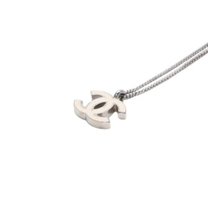 Very Good Condition CHANEL Necklace Coco Mark Ivory 02C Silver Necklace CC ivory 02C SV Good Condition Used 4a000655