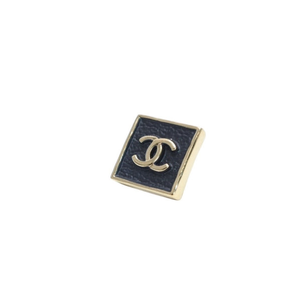 Very Good Condition CHANEL Chanel Earrings Square Leather Coco Gold B23S earrings square button CC BK B23S GD Good Condition Used 4a000665