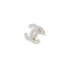 画像をギャラリービューアに読み込む, 極美品 CHANEL シャネル ピアス ココマーク ラインストーン A13C earrings CC slim rhinestone SV A13C 美品 中古 4a000653