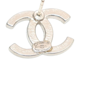 極美品 CHANEL シャネル ピアス ココマーク ラインストーン A13C earrings CC slim rhinestone SV A13C 美品 中古 4a000653