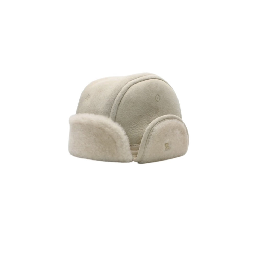 New unused item LOUIS VUITTON Kids line Monogram embossed shearling flight cap Beige Size 6M Used 4a001326