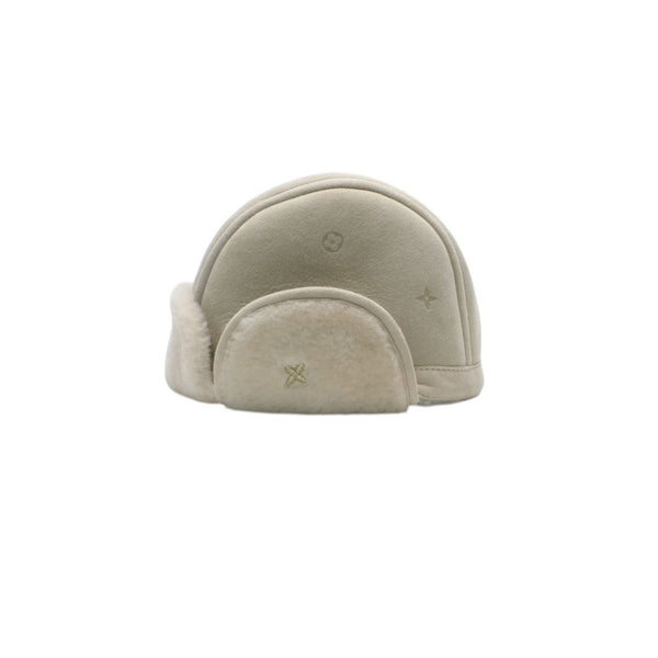 New unused item LOUIS VUITTON Kids line Monogram embossed shearling flight cap Beige Size 6M Used 4a001326