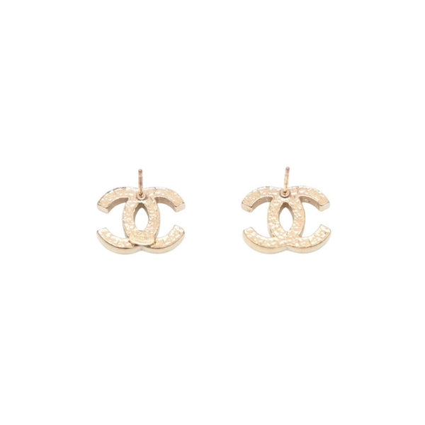 Very Good Condition CHANEL Chanel Earrings Coco Mark Chocolate Bar Gold 03P Engraved One Side Earrings CC 10C Chocolate Bar GD Good Condition Used 4a000637