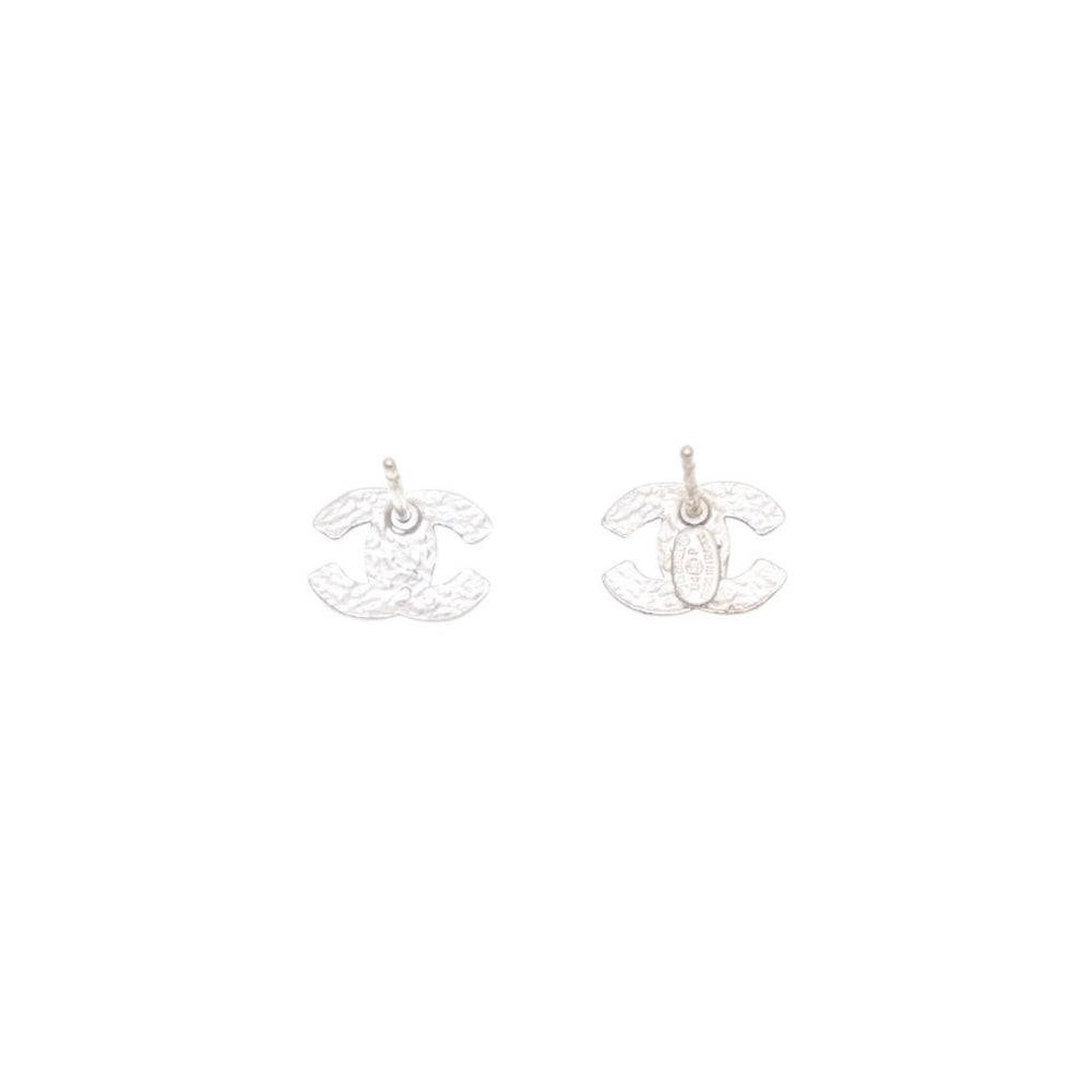 Very good condition CHANEL Chanel earrings here mark mini orange silver 04P engraved on one side earrings mini CC orange 04P SV good condition used 4a000634