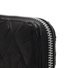 画像をギャラリービューアに読み込む, CHROME HEARTS クロムハーツ REC F ZIP QUILTED セメタリークロスパッチ 長財布 ダガー キルティング ブラック シルバー925 良品 中古 4a001520