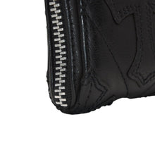 画像をギャラリービューアに読み込む, CHROME HEARTS クロムハーツ REC F ZIP QUILTED セメタリークロスパッチ 長財布 ダガー キルティング ブラック シルバー925 良品 中古 4a001520