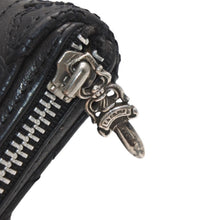 画像をギャラリービューアに読み込む, CHROME HEARTS クロムハーツ REC F ZIP QUILTED セメタリークロスパッチ 長財布 ダガー キルティング ブラック シルバー925 良品 中古 4a001520