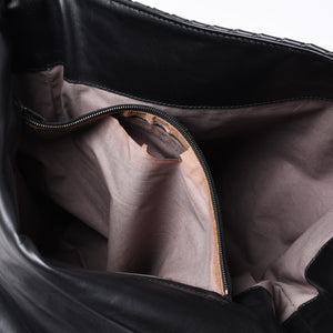 Bottega Veneta ボッテガヴェネタ B0086 78160 Shoulder Bag ショルダーバッグ ブラックカラー 美品 中古 4a000766