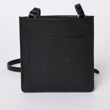 画像をギャラリービューアに読み込む, MIU MIU ミュウ ミュウ Shoulder Bag ショルダーバッグ Black ブラック 斜め掛け ポシェット ミニバッグ マテラッセ 美品 中古 4a000135