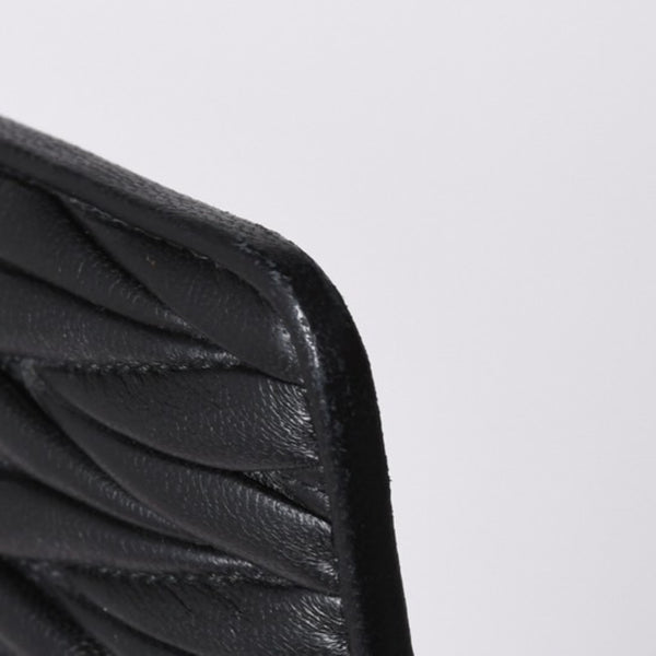 MIU MIU ミュウ ミュウ Shoulder Bag ショルダーバッグ Black ブラック 斜め掛け ポシェット ミニバッグ マテラッセ 美品 中古 4a000135