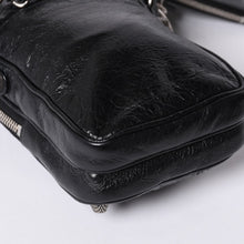 画像をギャラリービューアに読み込む, BALENCIAGA バレンシアガ ルカゴール ショルダーバッグ メンズバッグ 742015 ブラック シルバー金具 美品 中古 4a000733