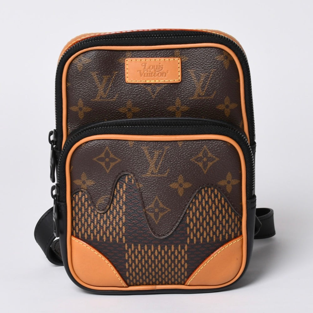 Like new LOUIS VUITTON NIGO Damier Giant Amazon Sling Bag N40379 2020 Shoulder Bag Logo Used 4a001015