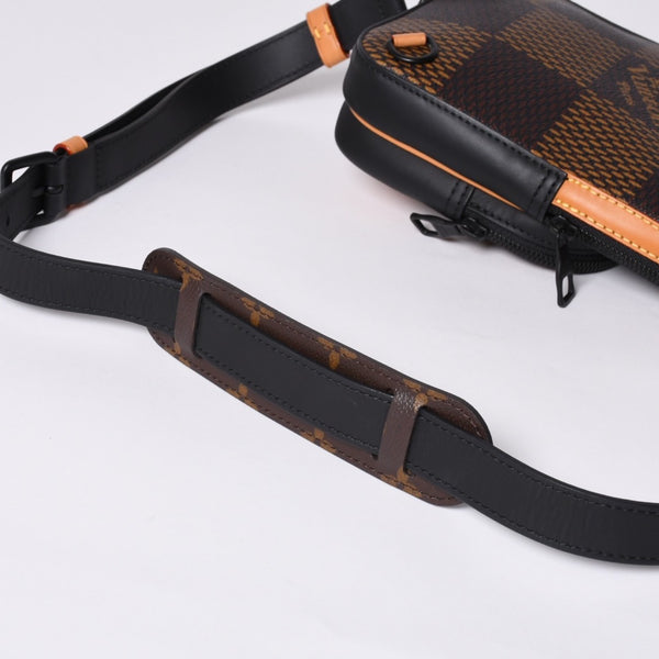 新品同様 LOUIS VUITTON ルイヴィトン NIGO ダミエジャイアント アマゾン スリングバッグ N40379 2020年 ショルダーバッグ ロゴ 中古 4a001015