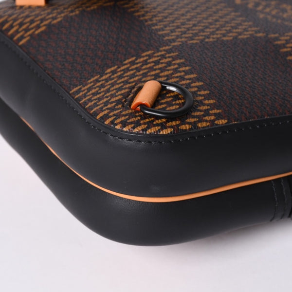 新品同様 LOUIS VUITTON ルイヴィトン NIGO ダミエジャイアント アマゾン スリングバッグ N40379 2020年 ショルダーバッグ ロゴ 中古 4a001015