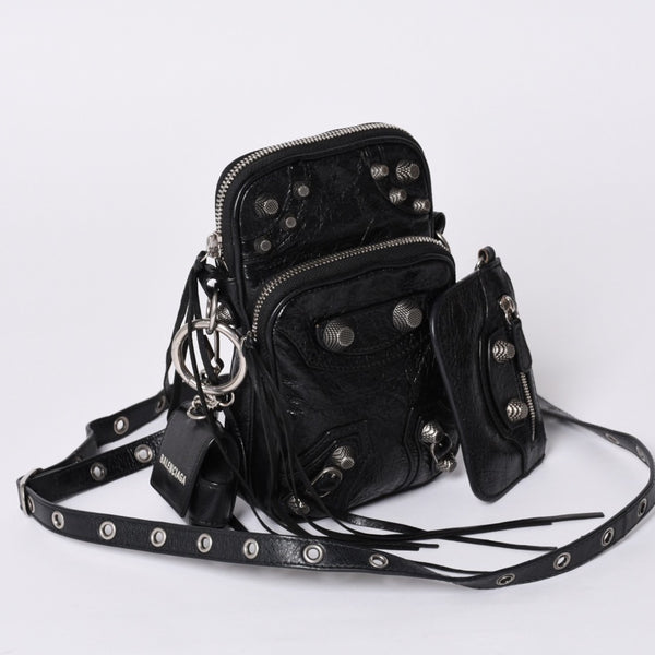 BALENCIAGA Luka Gor shoulder bag men's bag 742015 black silver hardware mint condition used 4a000733